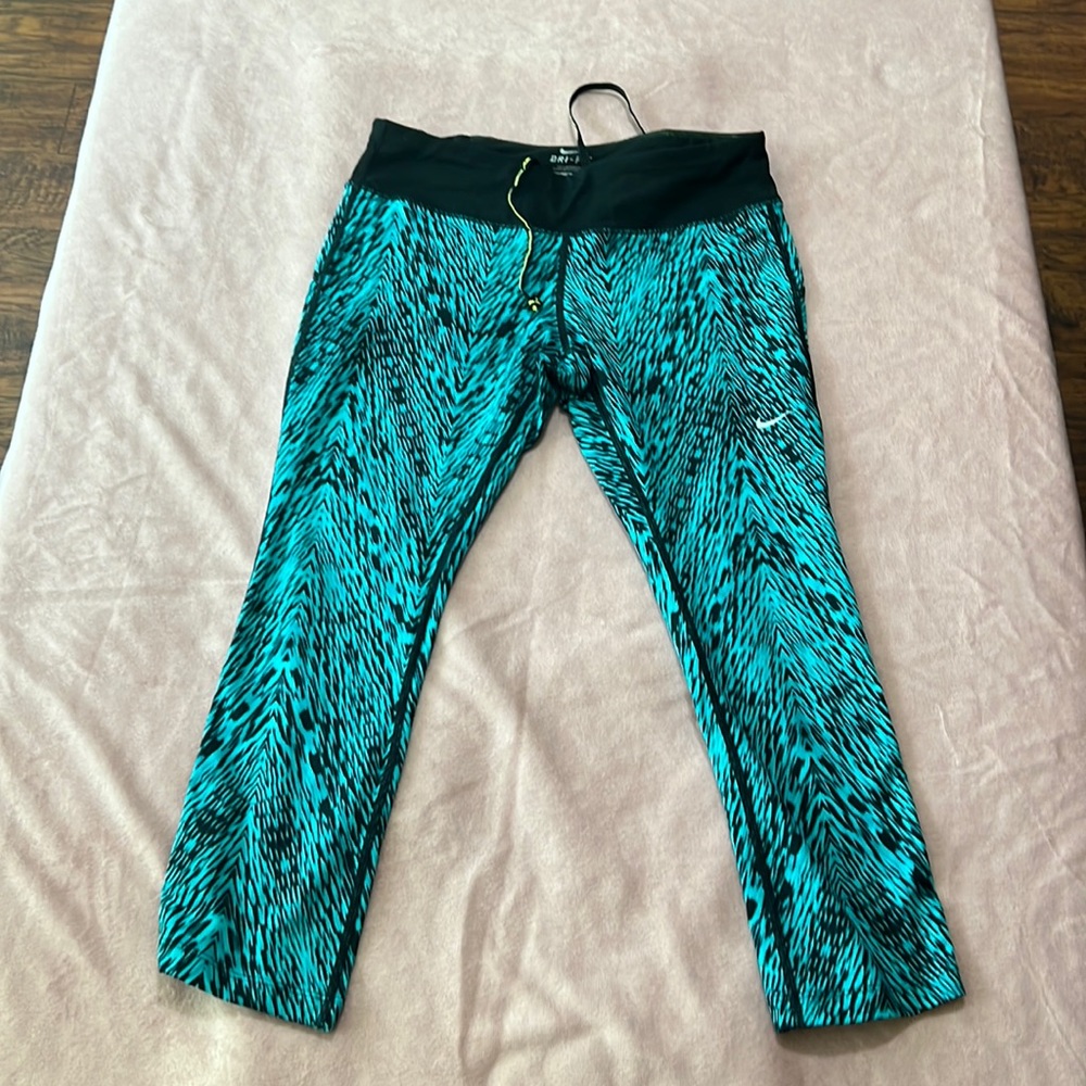 Nike leggings